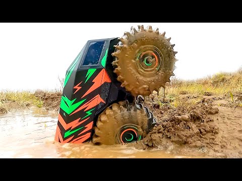 Mudzilla Showdown THE UNSTOPPABLE RC Sherp vs MEGA MUD