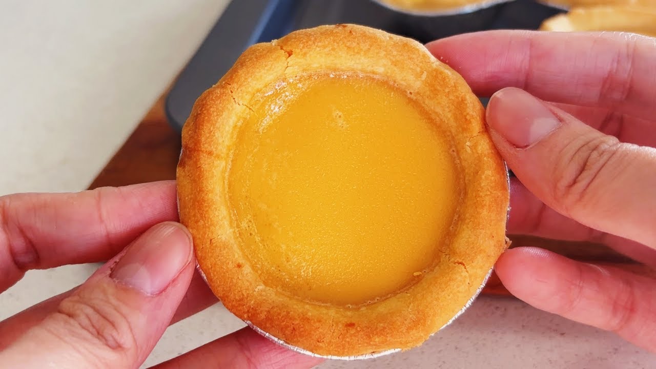 I learned how to make Hong Kong-style egg tarts (Both flaky and cookie crust)