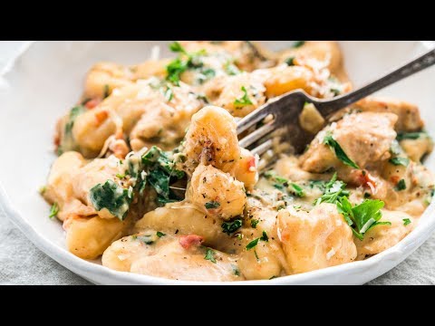 one-pot-chicken-florentine-gnocchi