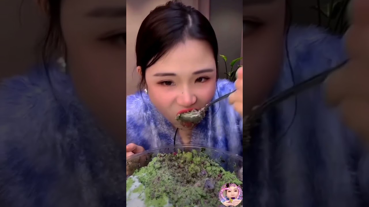 YY'S powdery DRY PURPLE ice with matcha and MILK POWDER 