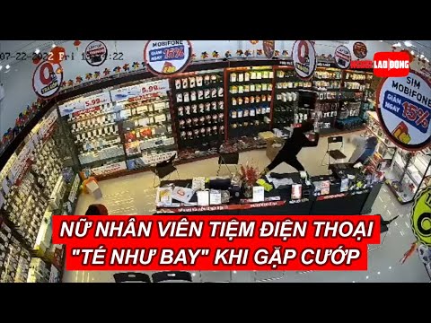 Nữ nhân viên tiệm điện thoại ở TP HCM "té như bay" khi gặp cướp | Báo Người Lao Động