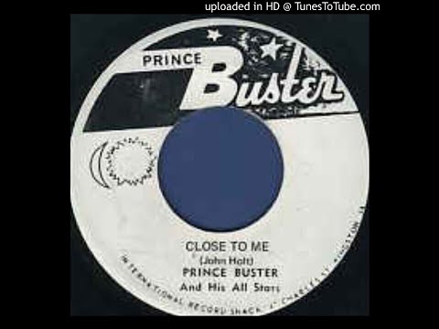 Putar Close to Me - John Holt