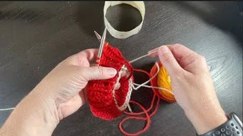 Knitting: Ranunculus Knit-a-Long help, part 3: Crochet Chain Tubular Cast On