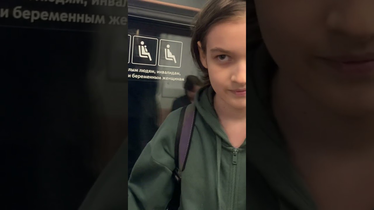 Поздравили машинистов мосметро в Москве2024/2020 и Оке 