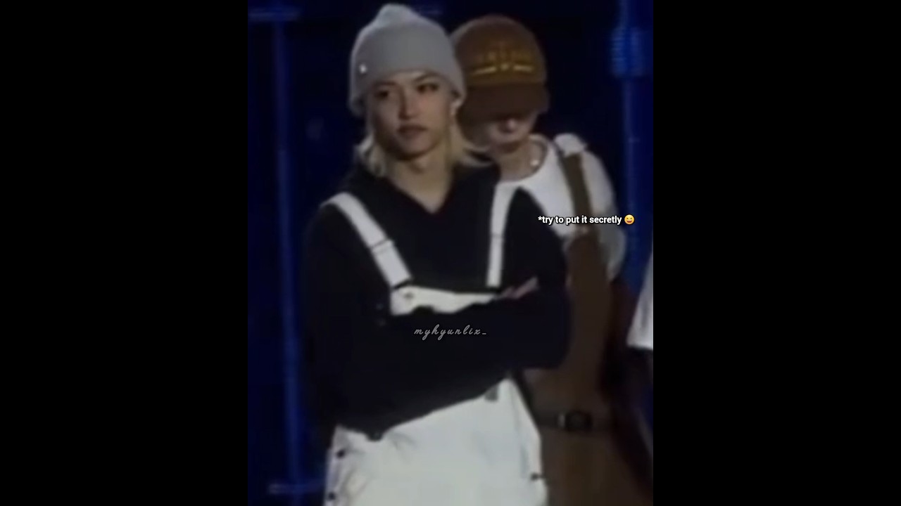 a new way to marking ur territory 😃🤫🥟🐥 