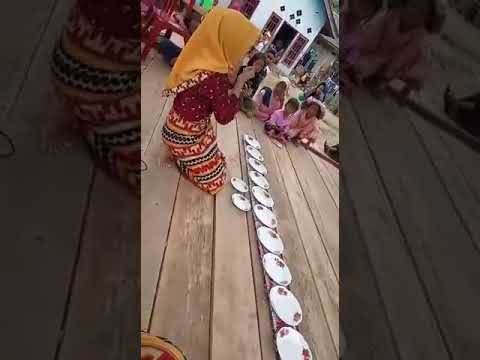 Tari piring 12 pekon tampang muda