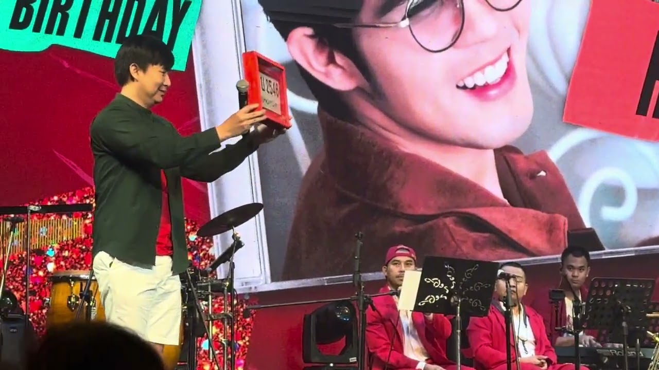 เปิดประมูลเลขรถโนบิตะ- ไรอัล กาจบัณฑิต | Fanmeet Workpoint | 27.12.2568 | แอบเที่ยวกัน