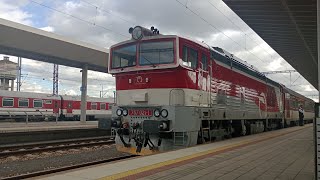 Zssk 757 021 Odchádza Na Čele Svojho Osobného Vlaku Smerom Na Nitry Z Nových Zámkov