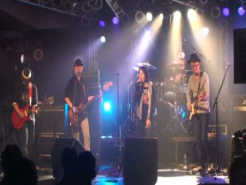 LOVE PSYCHEDELICO Freedom カバー - YouTube