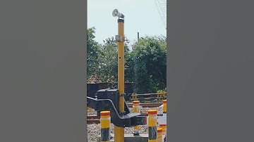 Detik² palang pintu menutup‼️ Perlintasan kereta api JPL 144 #perlintasankeretaapi #daop4semarang