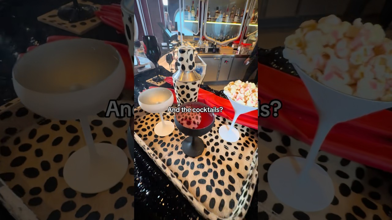 Inside Disney Cruise Line’s Cruella Lounge | Disney Destiny