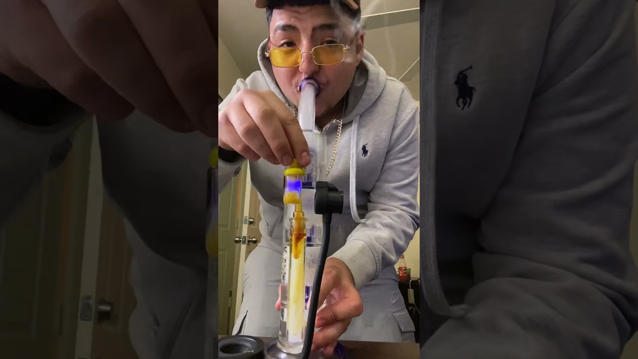 Opening 2022 !! 1 gram dab “mini me” to the face !!!