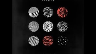 Sign Language Interpretation Tear in my Heart by Twenty One Pilots | 5SOSigns