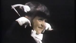 Pinwheel Clip Orchestra Transition