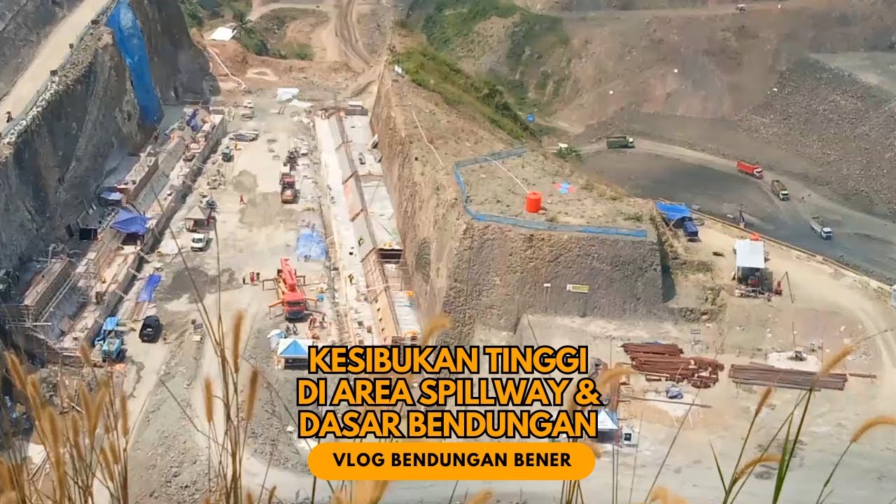 TIMBUNAN BATU ANDESIT MAIN DAM SEMAKIN TINGGI❗ Melihat Perkembangan Proyek Bendungan Bener Purworejo