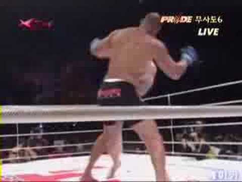 Pride Bushido 6 - Aleksander Emelianenko vs. Ricar...