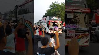 Antusias Bocil Menyambut Artis b16 Semua Berjoget busmania  b16 telolet shorts short