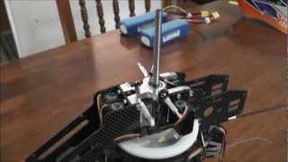 Trex 450 Pro: Damaged Upper Bearing.wmv