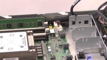 Lenovo System x3550 M5 removing a media cage (not possible with 10 HDD models)