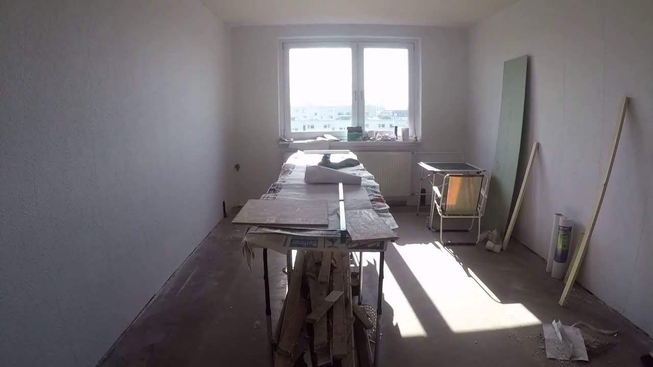 Dachgeschoß - #Sanierung gerade- #Mietwohnung -- am  #Volkspark #Friedrichshain-- 2 Personenhaushalt