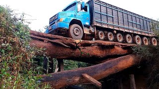 Maniobras PELIGROSAS Camiones PESADOS Cruzando Puentes EXTREMOS!