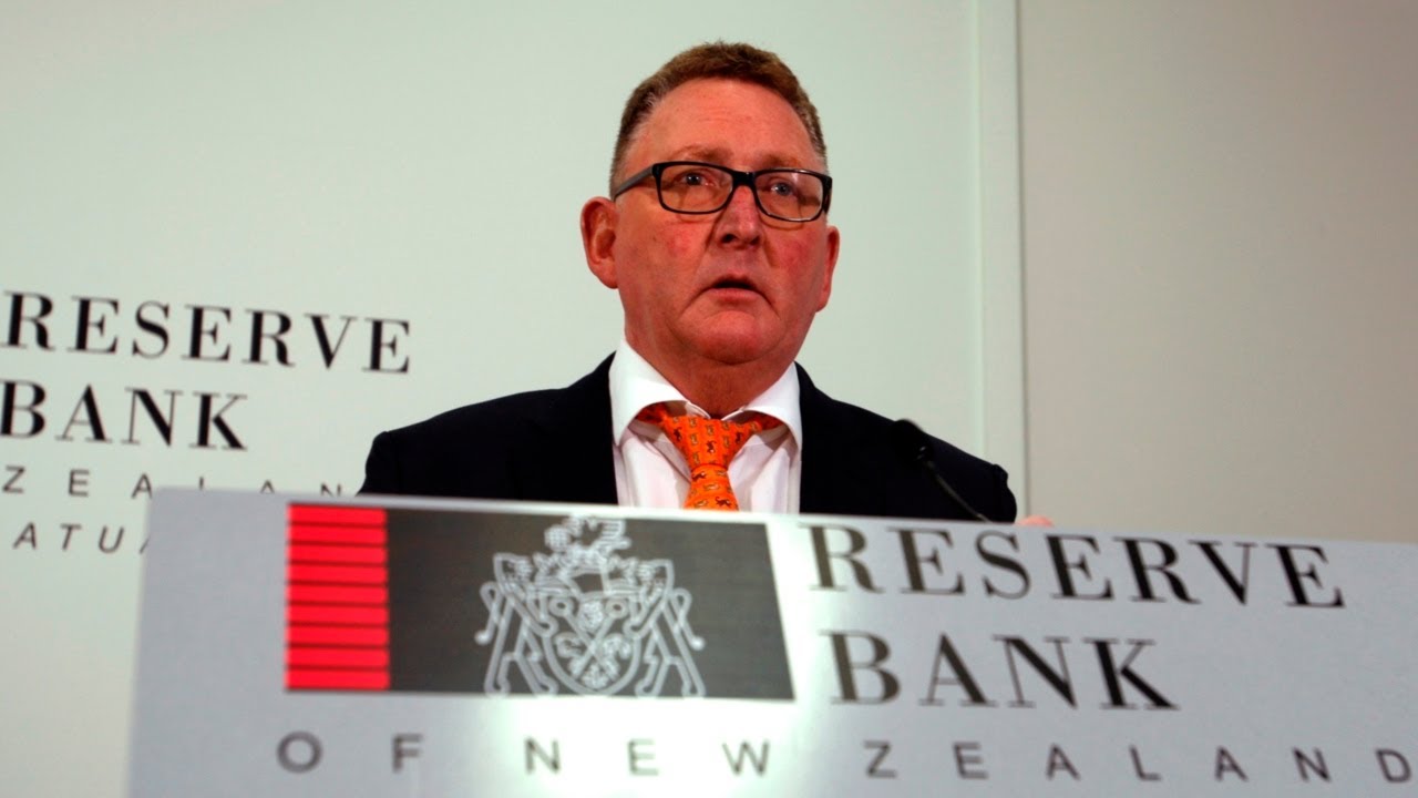 New Zealand Reserve Bank raises cash rate - YouTube