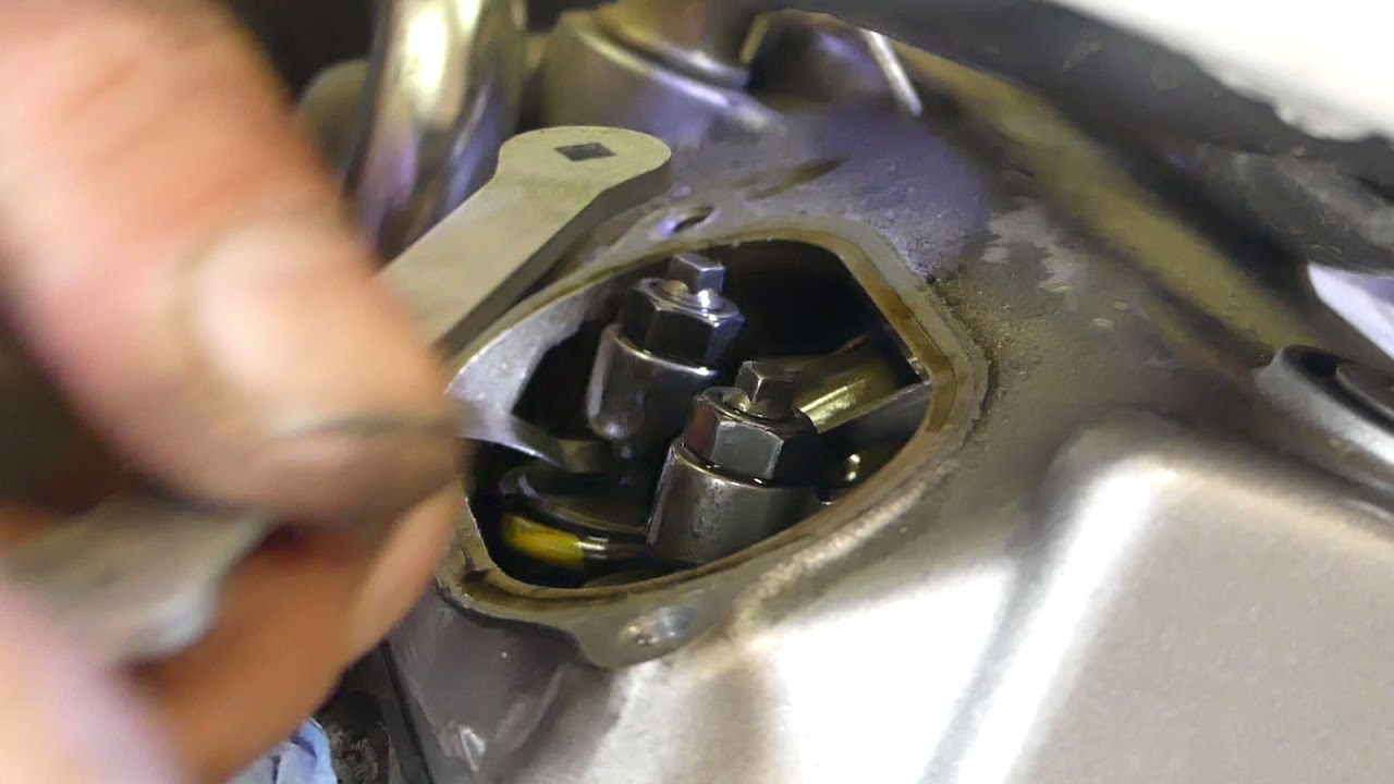 Honda Africa Twin RD04 Ventilspiel einstellen YouTube