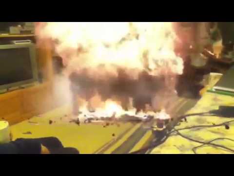 Christmas tree explodes - YouTube