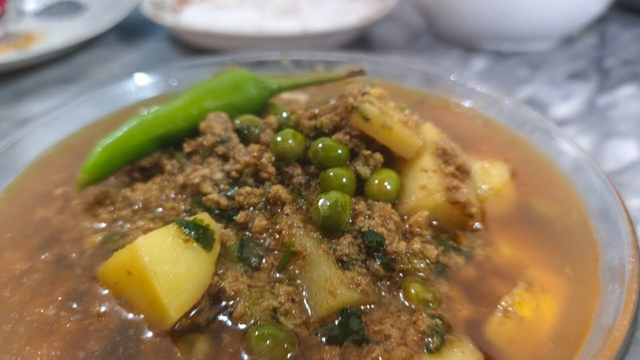 Chinioti beef keema | Easy recipe | | Aunty di handi | | Aun Saeed family vlogs | chinioti |