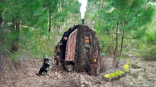Building a Warm and Cozy Shelter on a Fallen Tree.Secret Lair, Bushcraft
