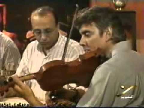 حلو و كداب عزف