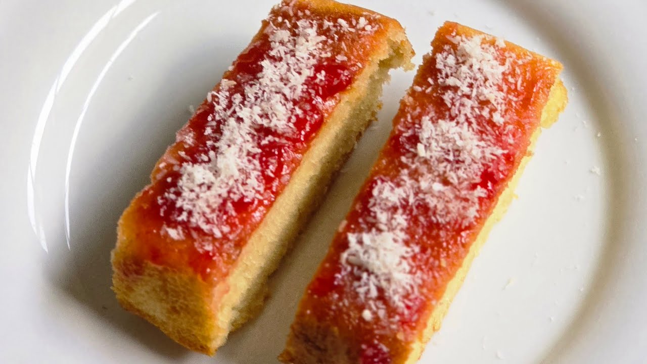 Eggless Coconut Jam Cake 🎂/ अंडा रहित नारियल जैम केक/ઇંડા વગરનો નાળિયેર જામ કેક