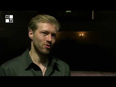 Я вижу, вас интересует тьма.