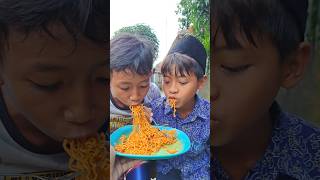 Tantangan Level Pedas Mie Bon Cabe