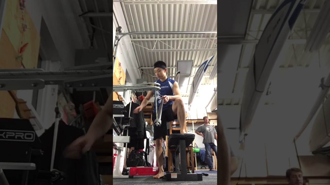 Top speed for 1 minute on a sprint canoe ERG