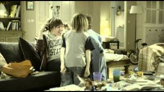 VIRGIN BABYSIT ADV F FR XX FR 51 2K 20120119 SVF OV