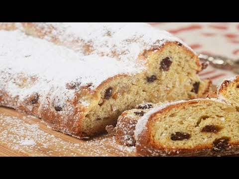 فيديو: كيفية خبز ستولن مع التوت البري المجفف؟