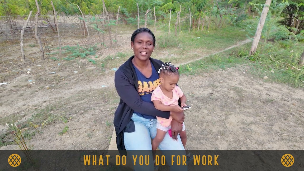 First Look | The Gomez Figueroa Family | 70469