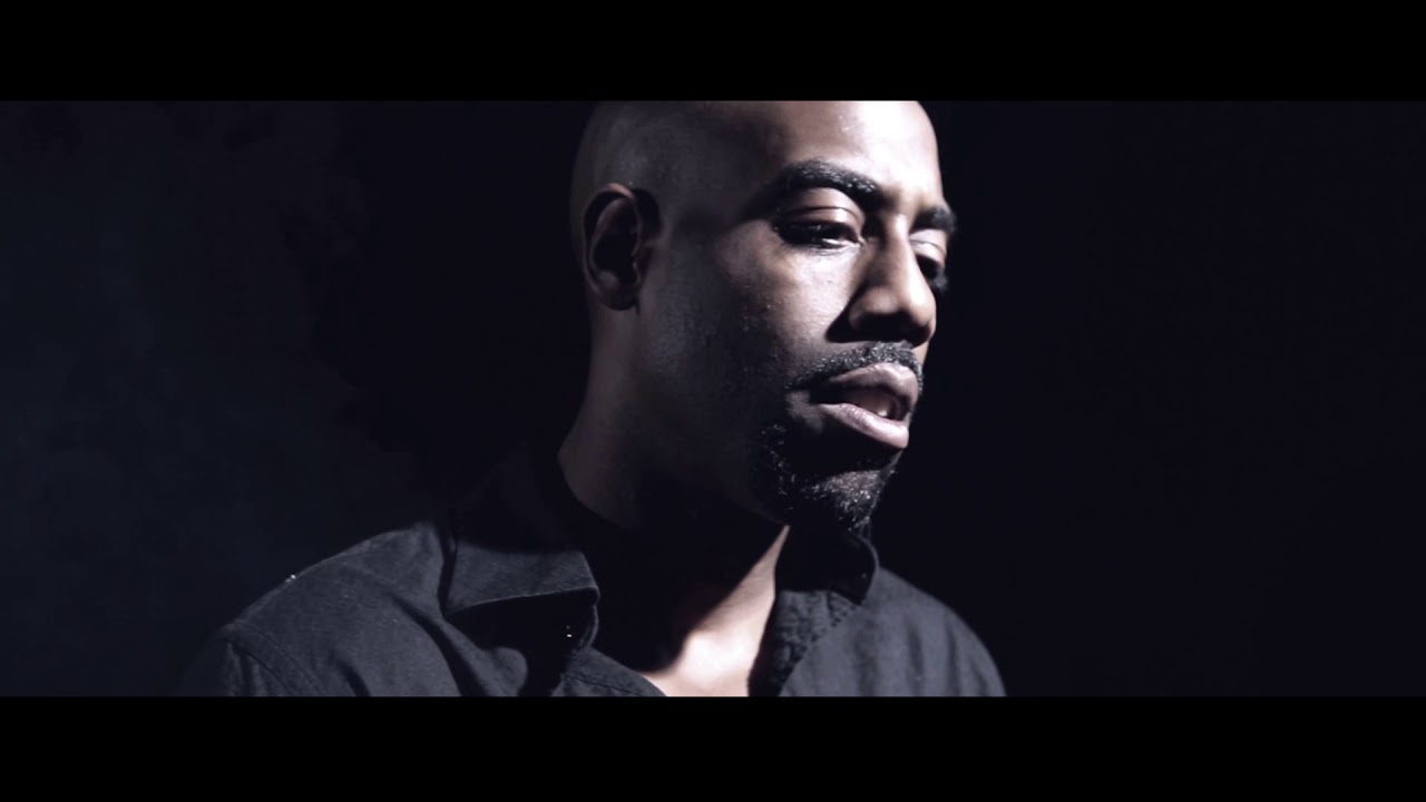 It's A Man's World - Omar Wilson