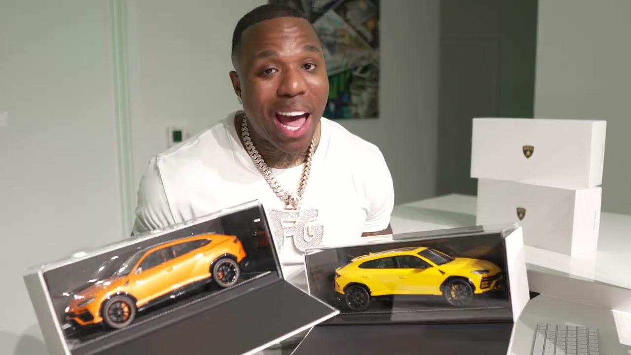 IF U BUY A LAMBO BRAND NEW THIS IS A GIFT THEY WILL GIVE YOU