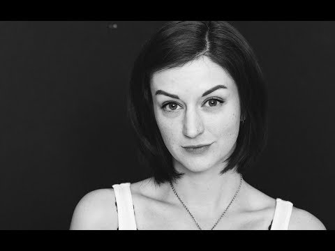 Simple One Light Headshot NYC actress - Kaydence