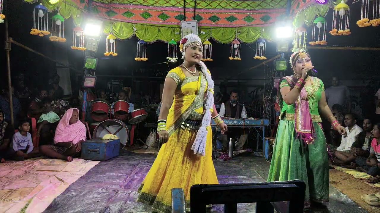 ଲୋକ ସଙ୍ଗିତ ଗାୟିକା ମିନତି ମଳିକ 