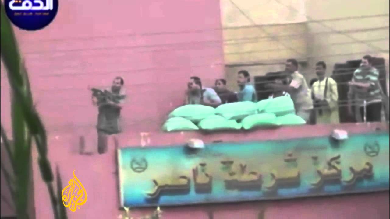 تبادل الاتهامات بشأن العنف في مصر
