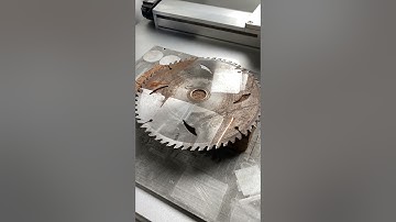 Pulse laser cleaning machine: remove rust on saw blade surface.