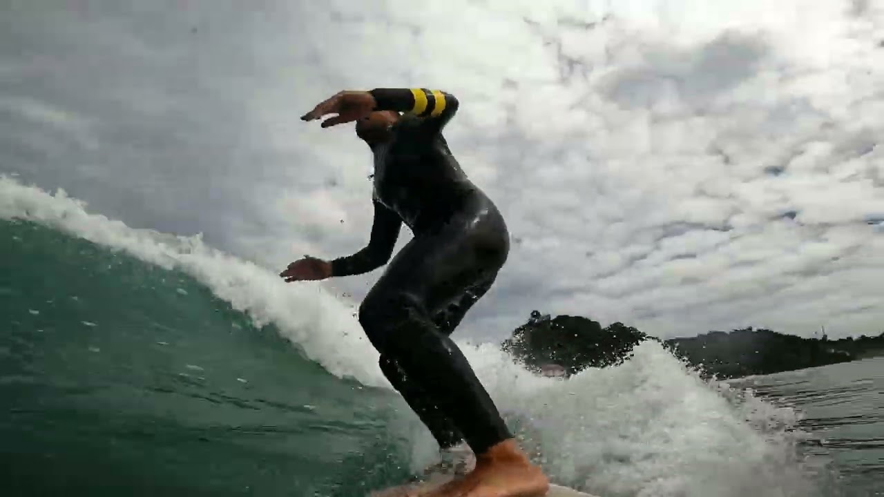 las mejores olas de 2025: surf en Cantabria, Asturias y Marruecos