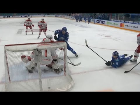 Petukhov goes to the crease for a goal