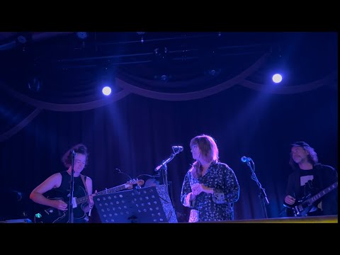 Kate Stables (This is the Kit) & Mina Tindle - Carry Us Please (Live @ The Pav, Cork)