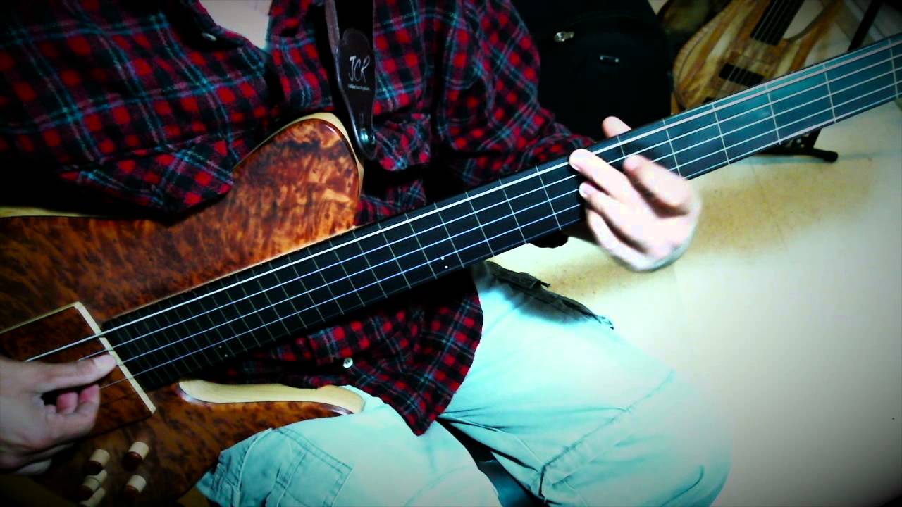 JESÚS RICO PÉREZ "EMPTINESS" FRETLESS SOLO BASS | BassTheWorld.com