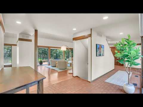 10 Carriage Way, Champaign, IL home video tour