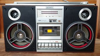 ラジカセ　SONY CFS-V8 s-l400.jpg